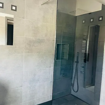 Daire Zollernalb-apartment Pr *